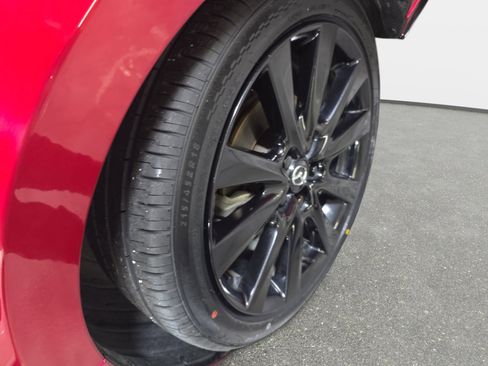 Used 2024 MAZDA MAZDA3 s FWD image 28