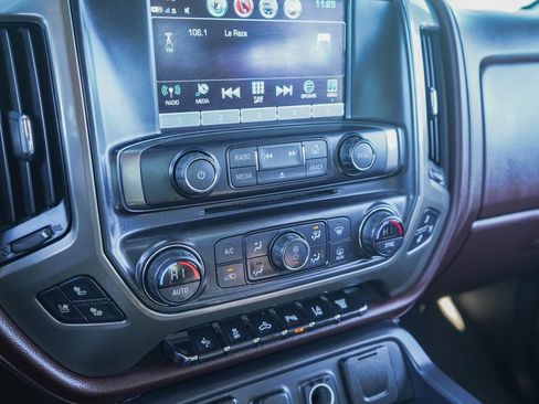 Used 2017 Chevrolet Silverado 2500 High Country w/ Duramax Plus Package image 14