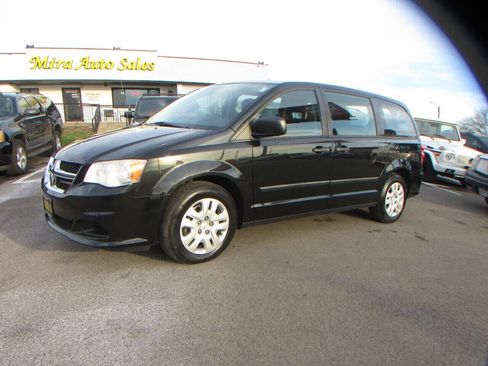 Used 2013 Dodge Grand Caravan American Value Package image 37