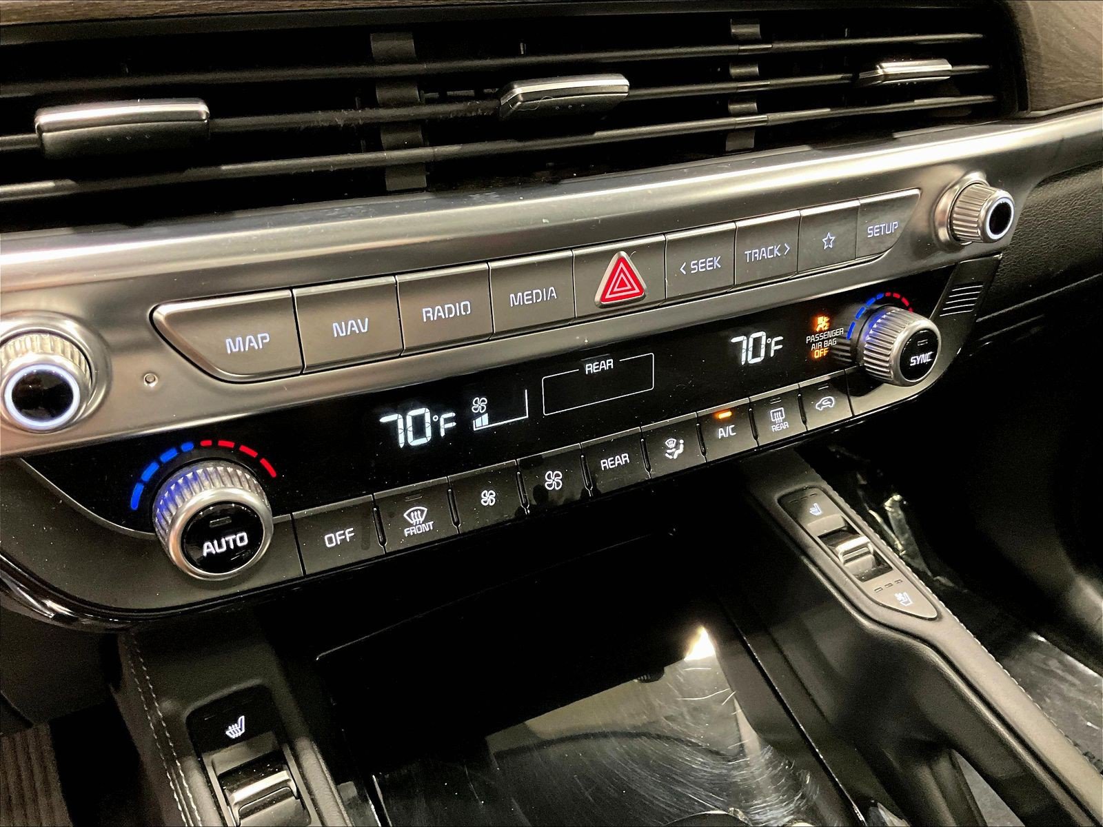 Used 2020 Kia Telluride EX FWD image 15