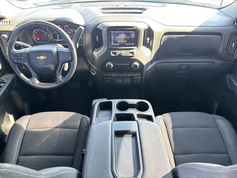 Used 2025 Chevrolet Silverado 2500 Custom w/ Custom Value Package AWD/4WD image 19