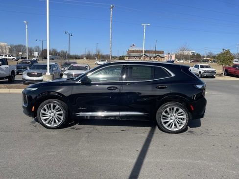 New 2025 Buick Envision Avenir image 4