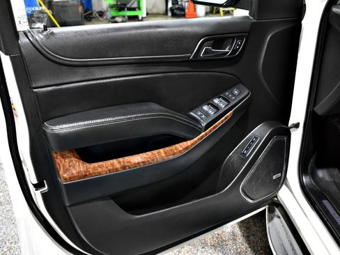 Used 2015 Chevrolet Tahoe LTZ image 37