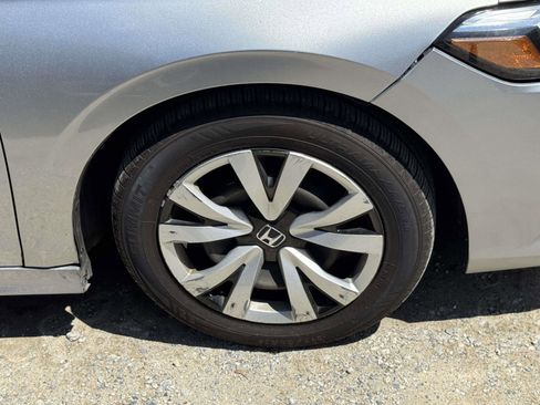 Used 2022 Honda Civic LX image 5