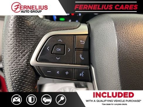 Used 2021 Toyota Sienna XSE AWD/4WD image 42