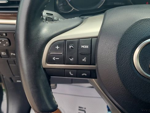 Used 2018 Lexus ES 350 w/ Luxury Package w/Wood Trim FWD image 23