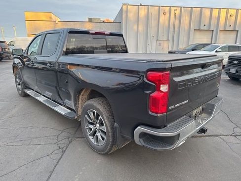 Used 2024 Chevrolet Silverado 1500 LT image 7