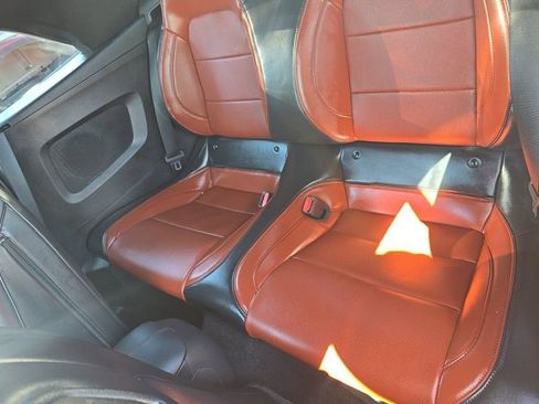 Used 2025 Ford Mustang GT Premium RWD image 6