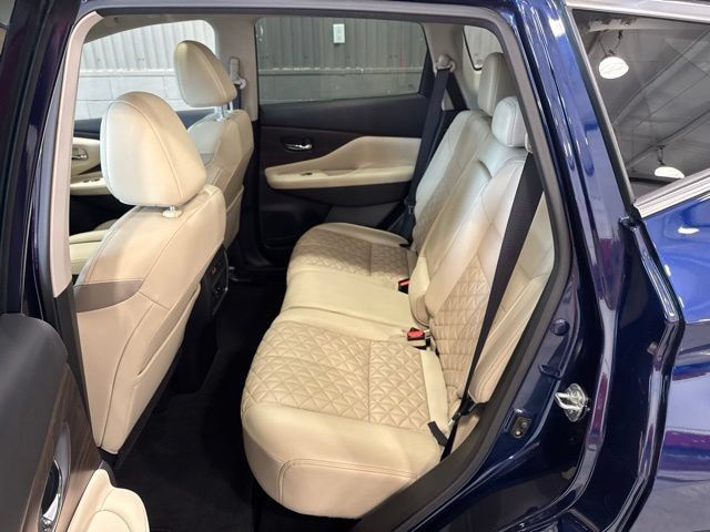 Certified 2023 Nissan Murano Platinum w/ Cargo Package AWD/4WD image 12