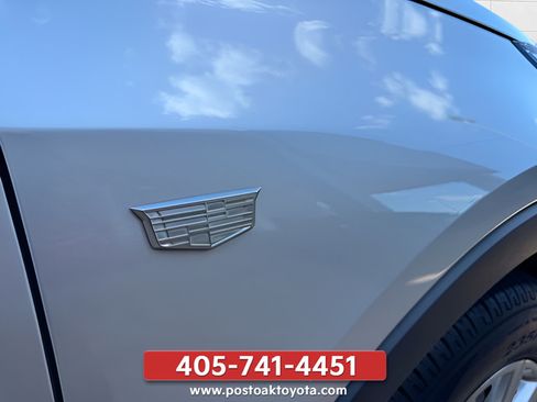 Used 2020 Cadillac XT4 Premium Luxury FWD image 16