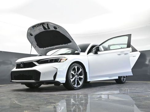 Used 2026 Honda Civic Sport Touring image 47