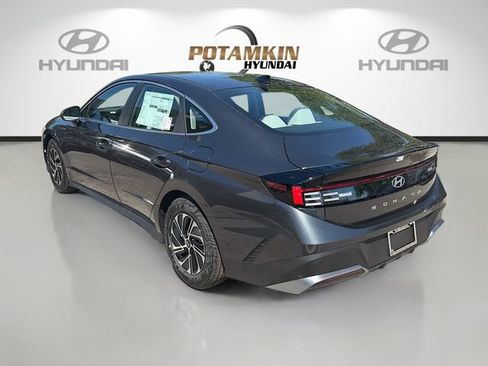 New 2026 Hyundai Sonata Blue FWD image 7