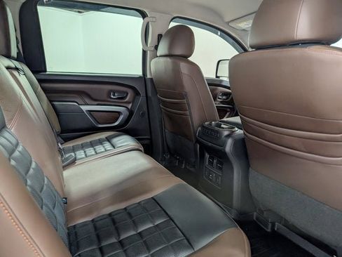 Used 2018 Nissan Titan Platinum Reserve w/ Platinum Utility Package image 19