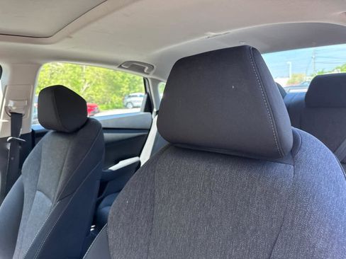 Used 2025 Honda Accord SE image 15