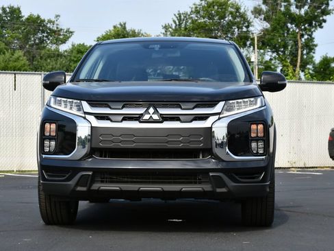 Used 2024 Mitsubishi Outlander Sport SE AWD/4WD image 2