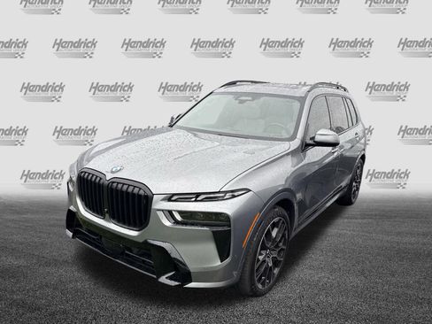 Used 2023 BMW X7 xDrive40i w/ Executive Package image 10