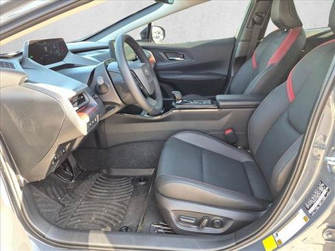 Used 2026 Toyota Prius Plug-In Hybrid FWD image 15