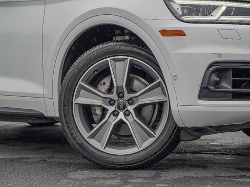 Used 2020 Audi Q5 Prestige image 1