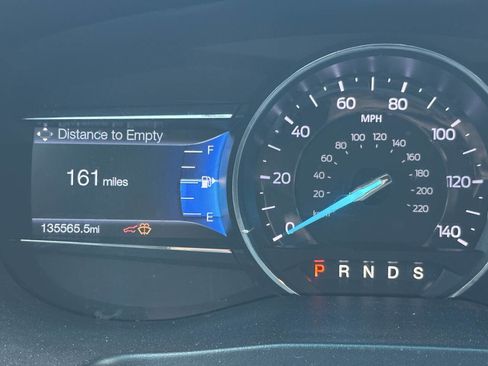 Used 2016 Ford Explorer XLT w/ Equipment Group 202A FWD image 21