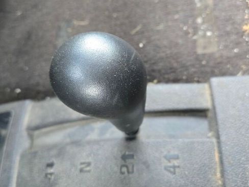 Used 2009 Chevrolet Silverado 1500 LS image 12