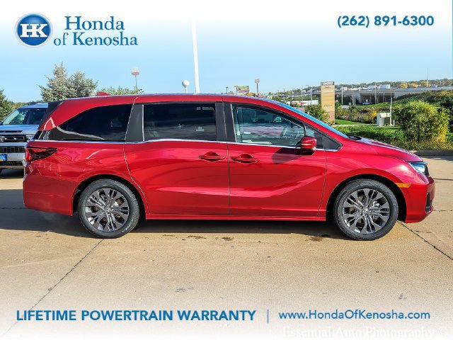 New 2027 Honda Odyssey Touring image 4
