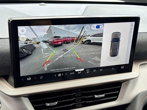 New 2026 Ford Explorer Active w/ Active Comfort Package RWD image 13
