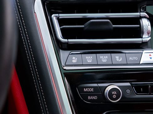 Certified 2025 BMW 840i xDrive w/ M Sport Professional Package image 28