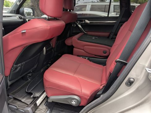 Certified 2023 Lexus GX 460 Premium w/ Accessory Package AWD/4WD image 8