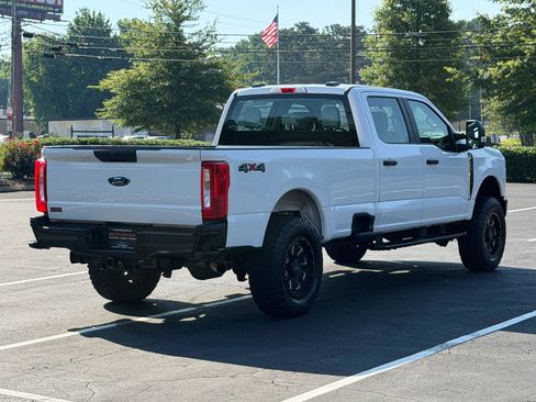 Used 2023 Ford F250 XL AWD/4WD image 6