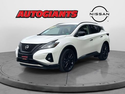Used 2024 Nissan Murano SV w/ SV Midnight Edition Package image 6