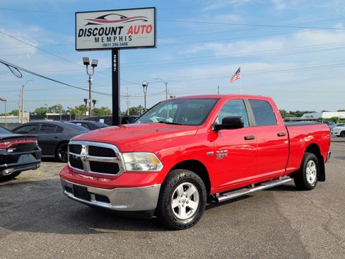 Used 2019 RAM 1500 Classic SLT AWD/4WD image 6