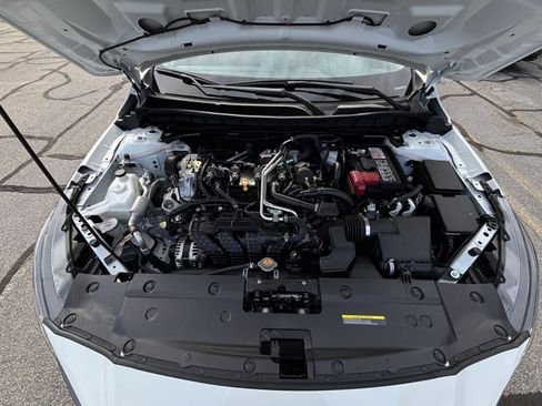 Used 2026 Nissan Altima 2.5 SV FWD image 32