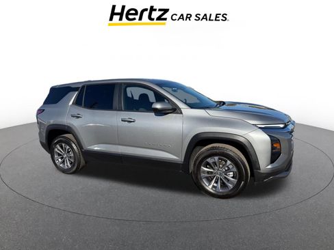 Used 2025 Chevrolet Equinox LT image 1