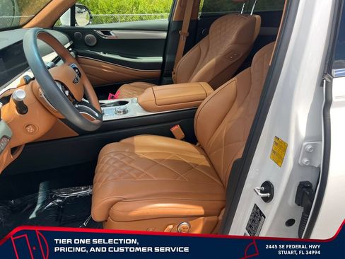 Used 2025 Genesis GV80 3.5T Prestige AWD/4WD image 14