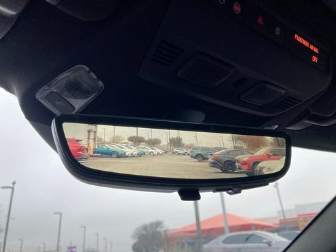 Used 2021 Chevrolet Corvette Stingray Preferred Cpe w/ Z51 Performance Package image 28