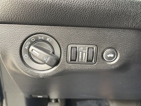 Used 2021 Dodge Challenger GT image 23