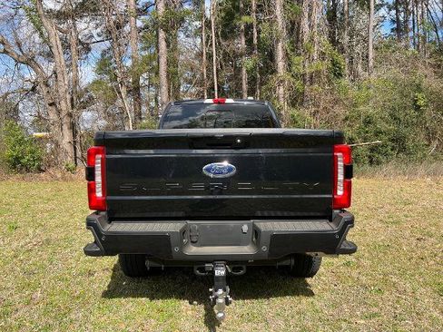 Used 2023 Ford F250 Lariat w/ Lariat Ultimate Package image 6