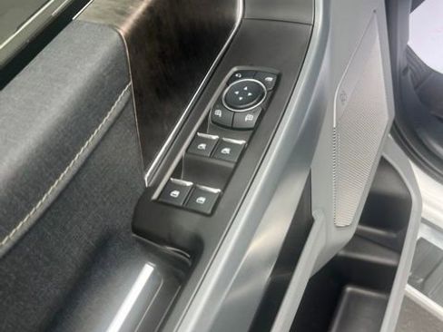 Used 2023 Ford F150 Lariat w/ Equipment Group 502A High AWD/4WD image 27