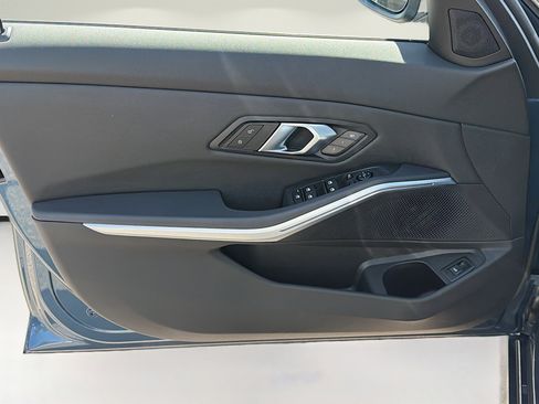 Used 2025 BMW 330i Sedan RWD image 22