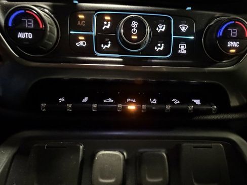 Used 2019 Chevrolet Silverado 2500 LTZ w/ Duramax Plus Package image 20