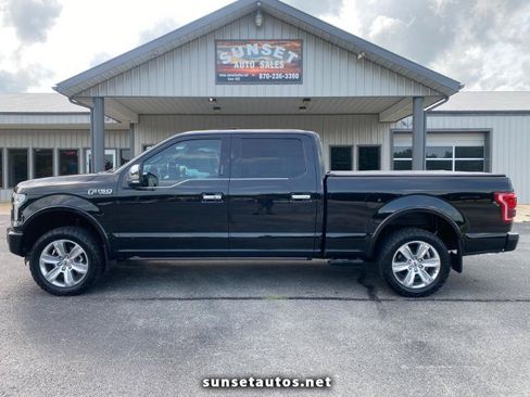 Used 2016 Ford F150 Platinum w/ Equipment Group 701A Luxury AWD/4WD image 1