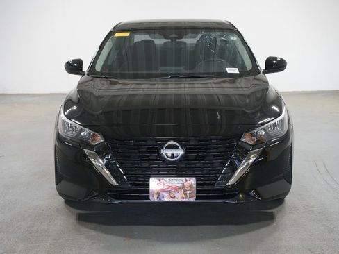 Used 2024 Nissan Sentra S FWD image 2