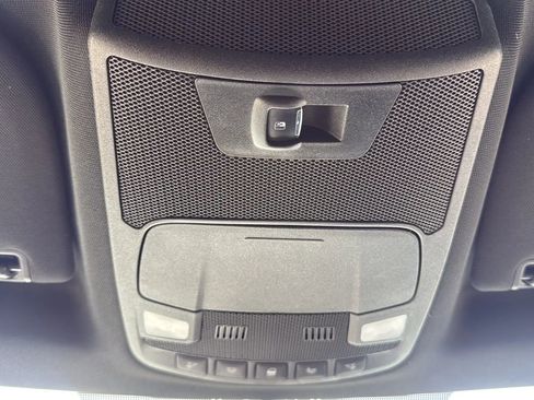 Used 2016 Ford F150 XLT w/ Equipment Group 302A Luxury AWD/4WD image 19