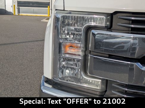 Used 2019 Ford F350 Lariat w/ Lariat Value Package image 10