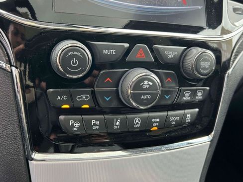 Certified 2020 Jeep Grand Cherokee Summit AWD/4WD image 26