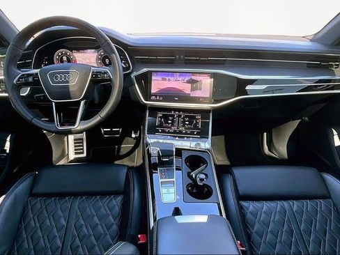 Used 2021 Audi S6 Premium Plus image 15