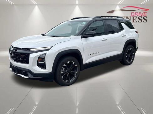 Certified 2025 Chevrolet Equinox RS w/ Safety and Technology Package AWD/4WD image 4
