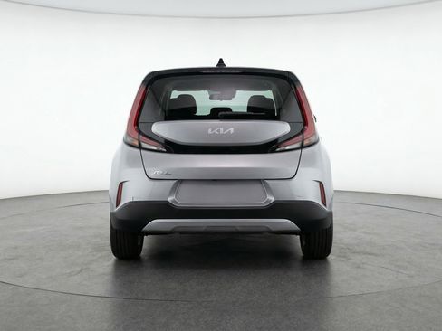 Used 2025 Kia Soul LX w/ LX Technology Package image 7