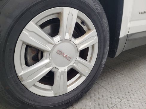 Used 2016 GMC Terrain SLE image 31