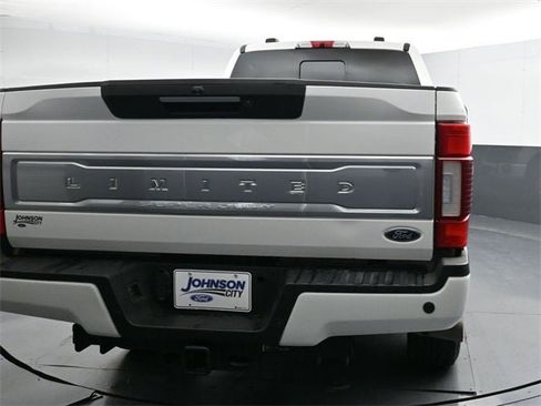 Used 2021 Ford F250 Limited image 14